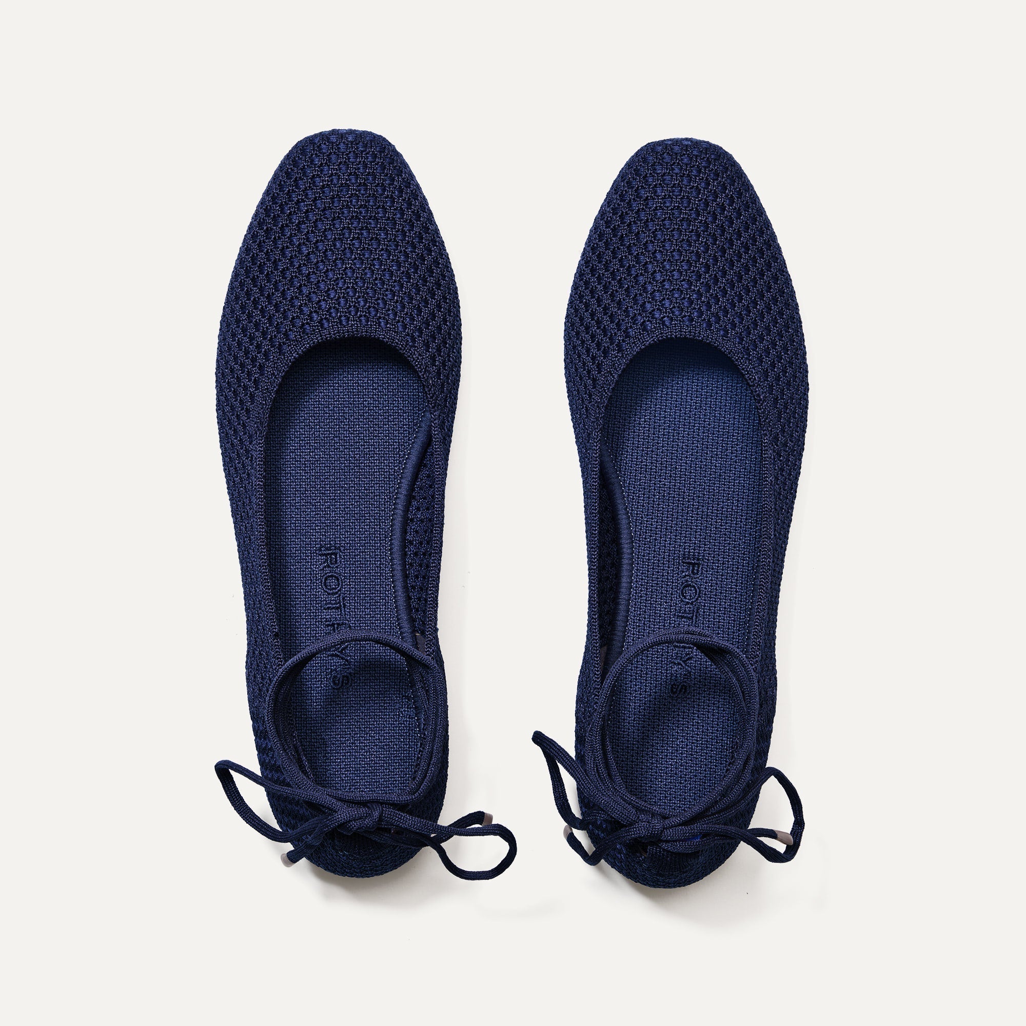 The Square Wrap in Navy Noir shown from the top.