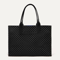 PDP |The Classic Tote in Black Sand, shown from the front. 