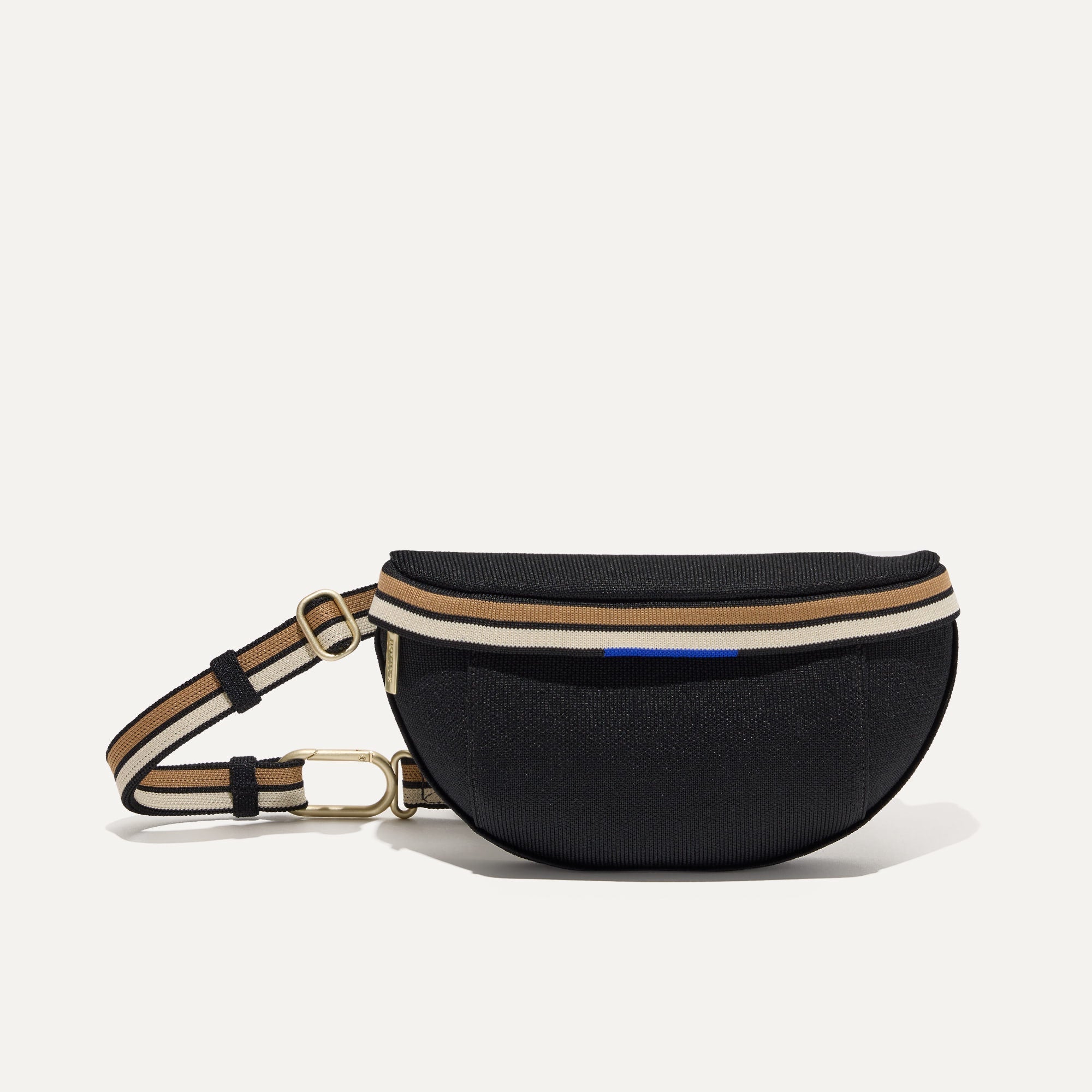 PLP |The Casual Sling in Puffin shown from the front.