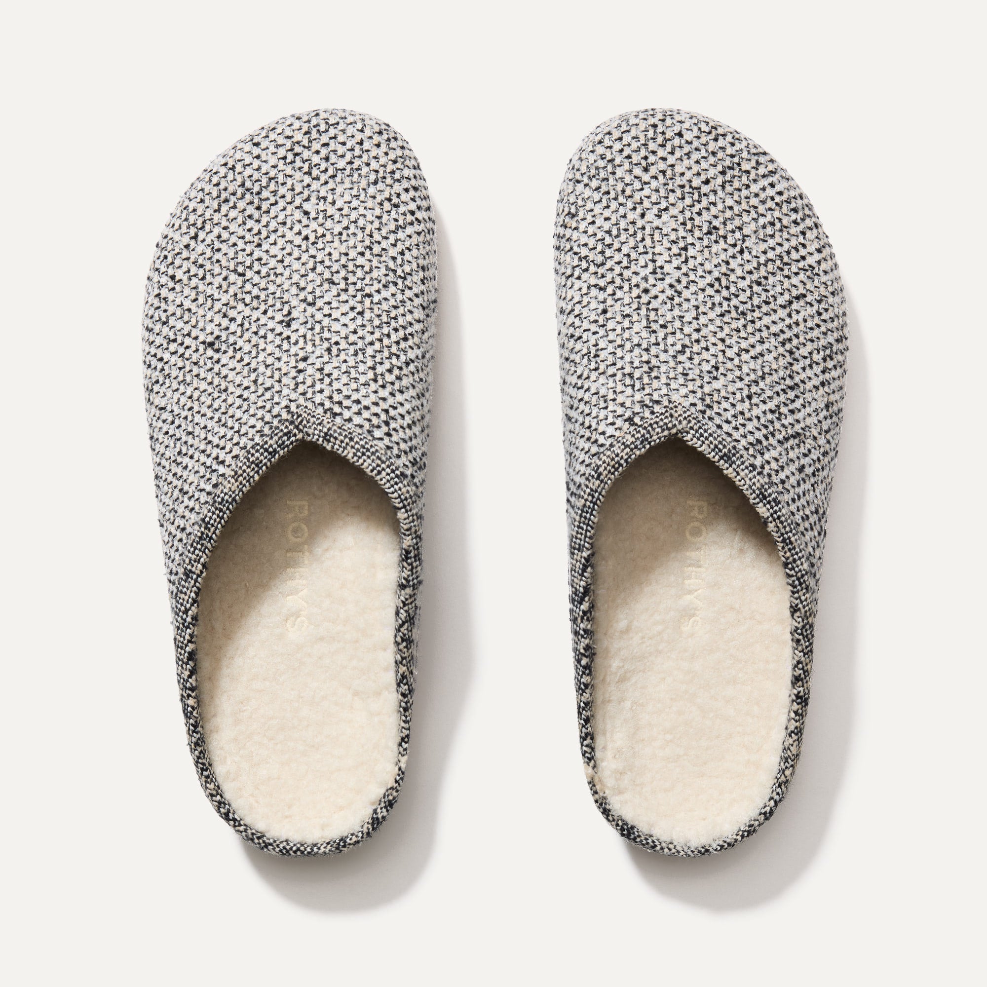 The Cozy Clog in Cookies and Cream Bouclé shown from the top. 