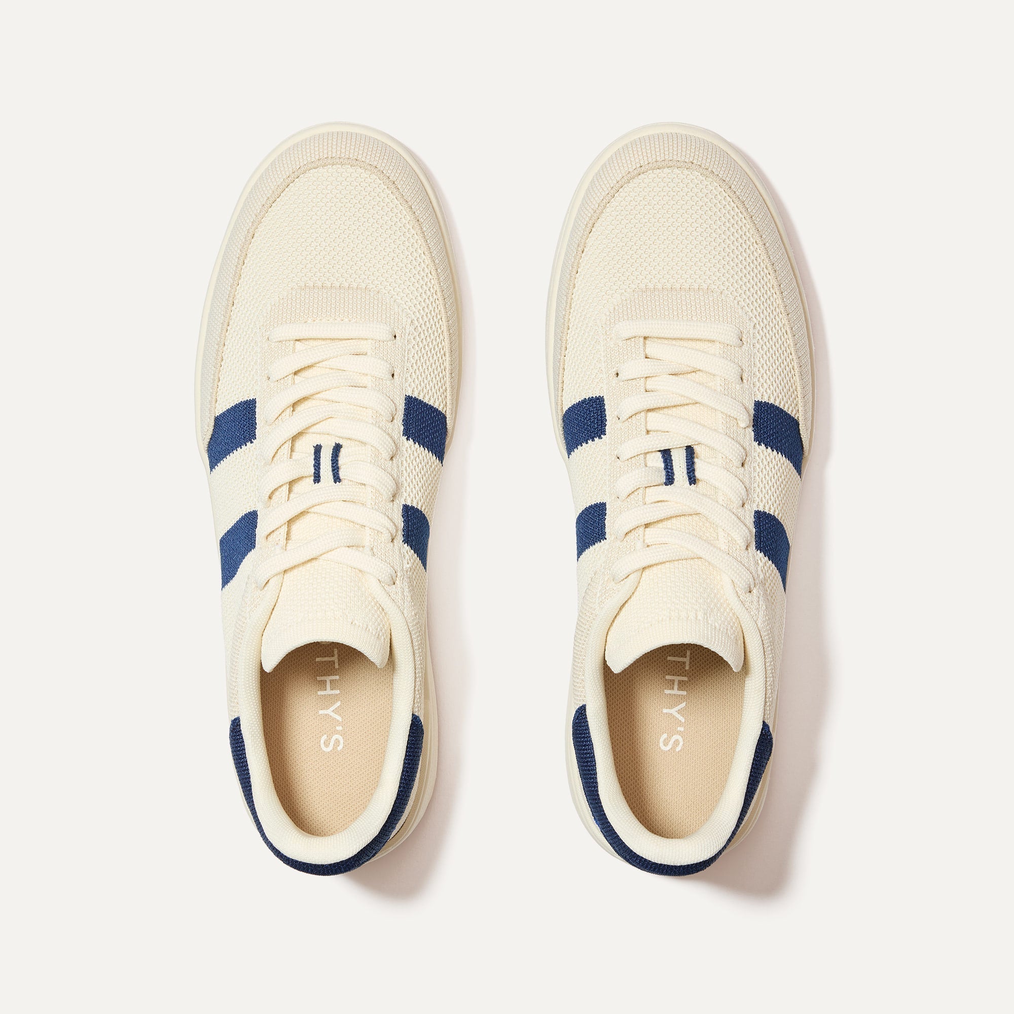 The Men's Court Sneaker in Freestyle shown from the top. 